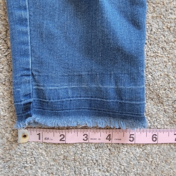 Democracy Ab Technology Ankle Distressed Mid Rise Jeans Size 8 - Picture 8 of 9